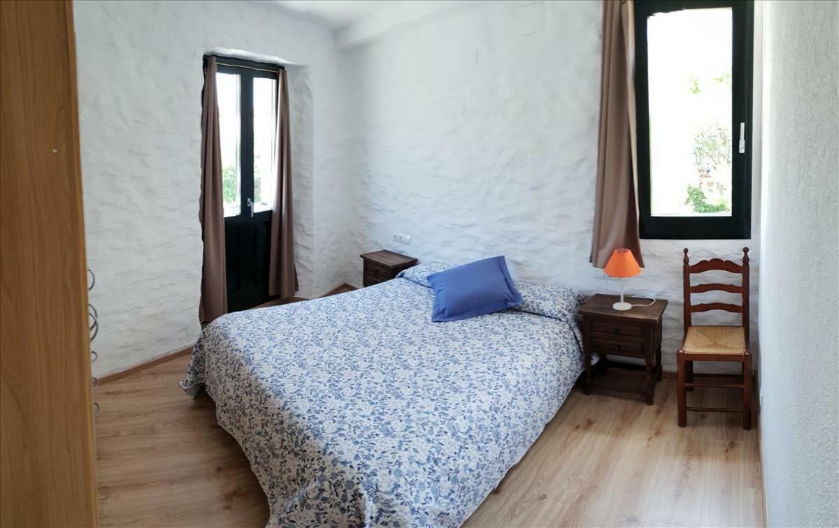Gengina, Muy Centrico Apartment กาดาเกส ภายนอก รูปภาพ